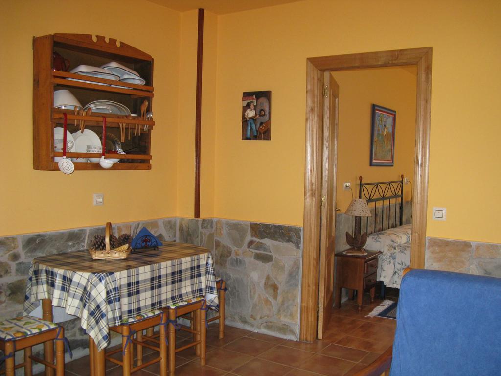 Apartamentos Rurales Casa El Caminero Meras Bagian luar foto